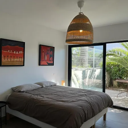 וילה Living Particulier Piscine סאן-לורן-דו-ואר